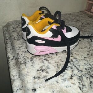 Nike Kids Sneakers - Black, Pink, Yellow size 4C for girls